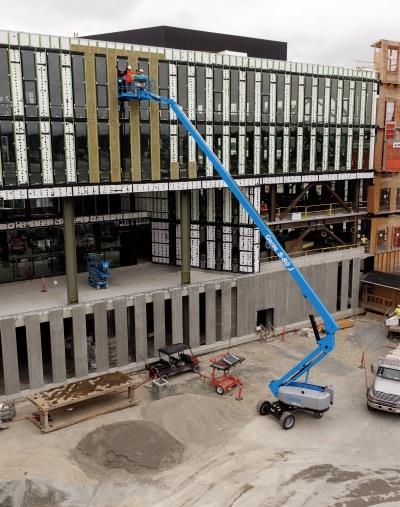 Telescopic Boom Lift